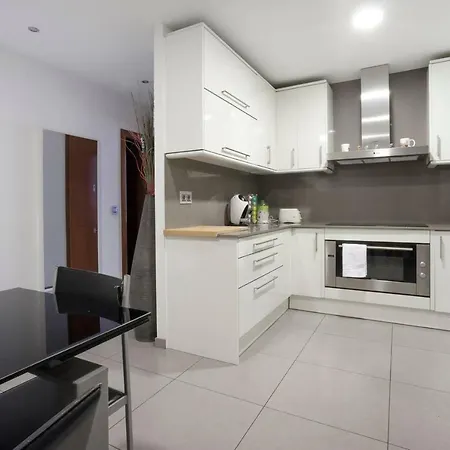 Apartamento Moderno Diagonal Mar Apartment