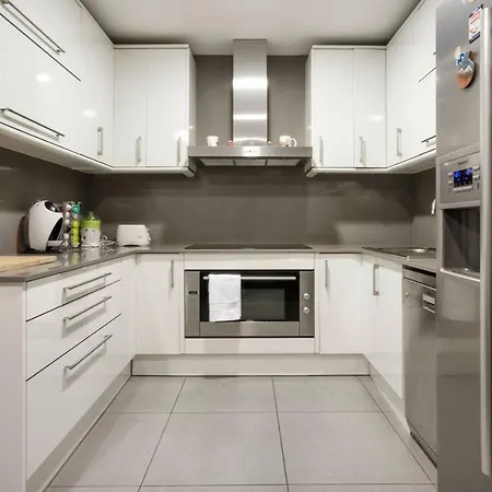 Apartamento Moderno Diagonal Mar Apartment Barcelona
